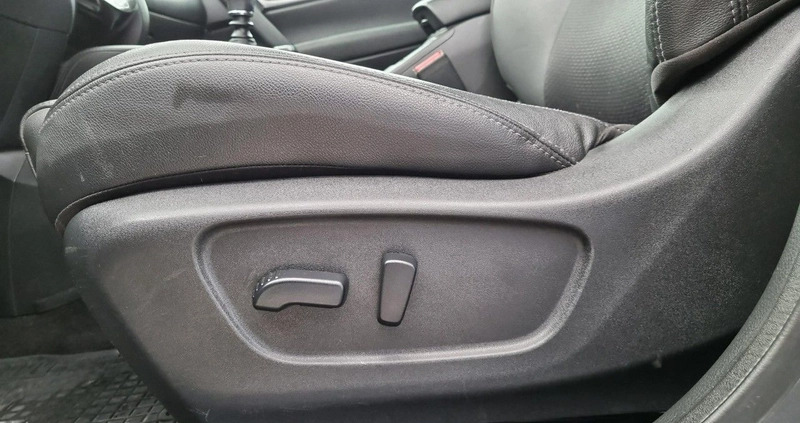 Nissan Qashqai cena 79900 przebieg: 148896, rok produkcji 2019 z Koniecpol małe 301